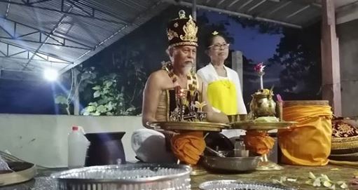 Larangan Dan Upaya Menjaga Serta Menghormati Orang Suci Mutiara Hindu