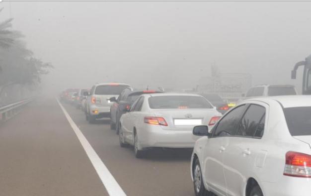 7 نصائح لقيادة سليمة في ظل تقلب الجو المفاجئ 7 نصائح لقيادة سليمة في ظل تقلب الجو المفاجئ