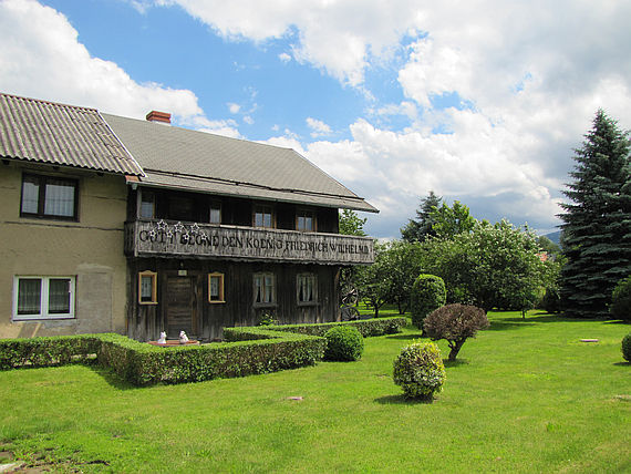 Dom w stylu szwajcarskim w Mysłakowicach