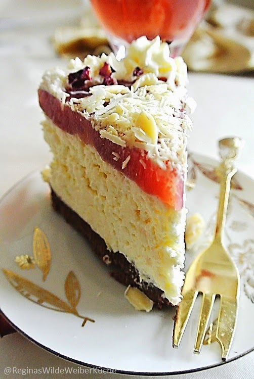 Reginas Wilde Weiber Küche: Frischkäsetorte mit Grapefruit Rosen Gelee ... Reginas Wilde Weiber Küche: Frischkäsetorte mit Grapefruit Rosen Gelee ...