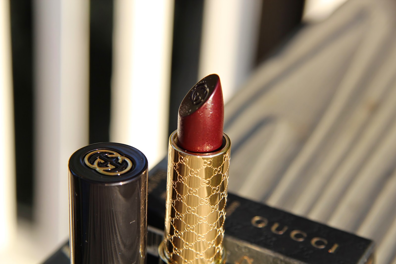 gucci lipstick 710