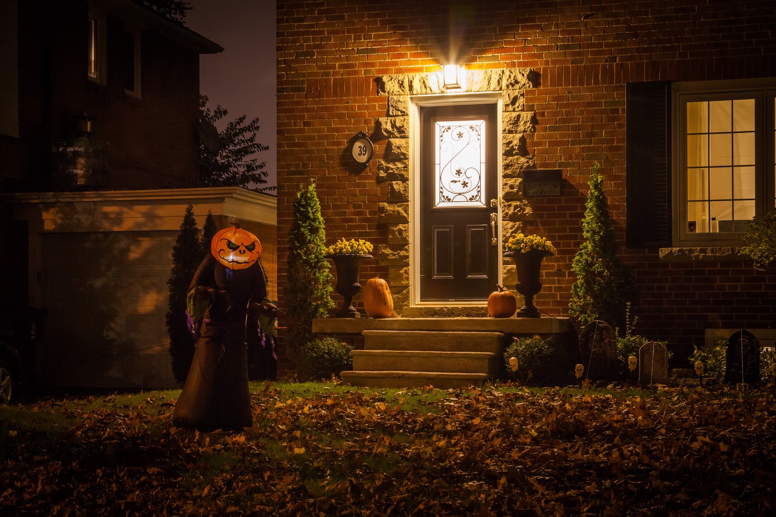 Toronto is Decorating for Halloween Explore the World with Simon Sulyma