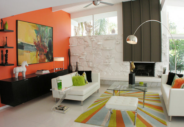 Glass Roundel Featuring Stonehenge Gift Boxed Hand Painted 6 15cm