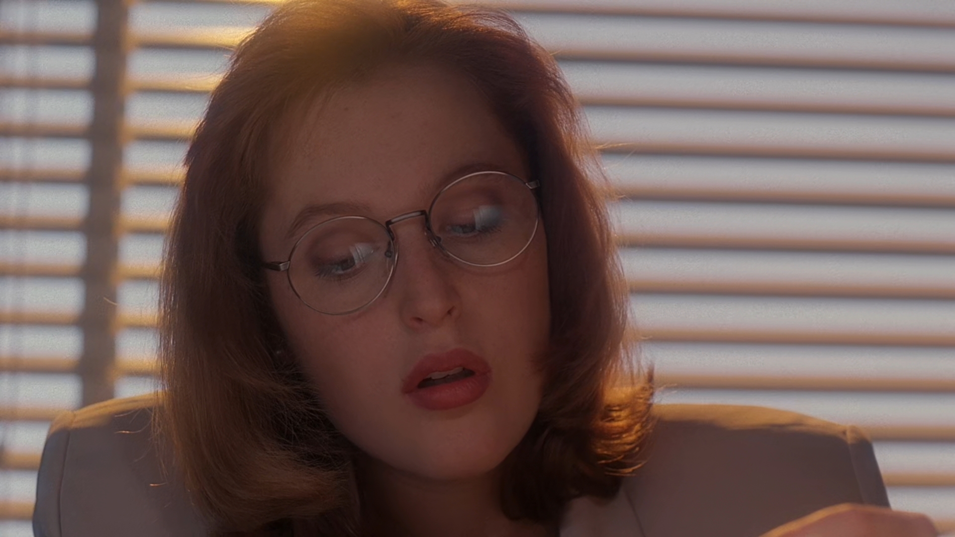 Watch The X-Files S02E01 Online Free Sockshare
