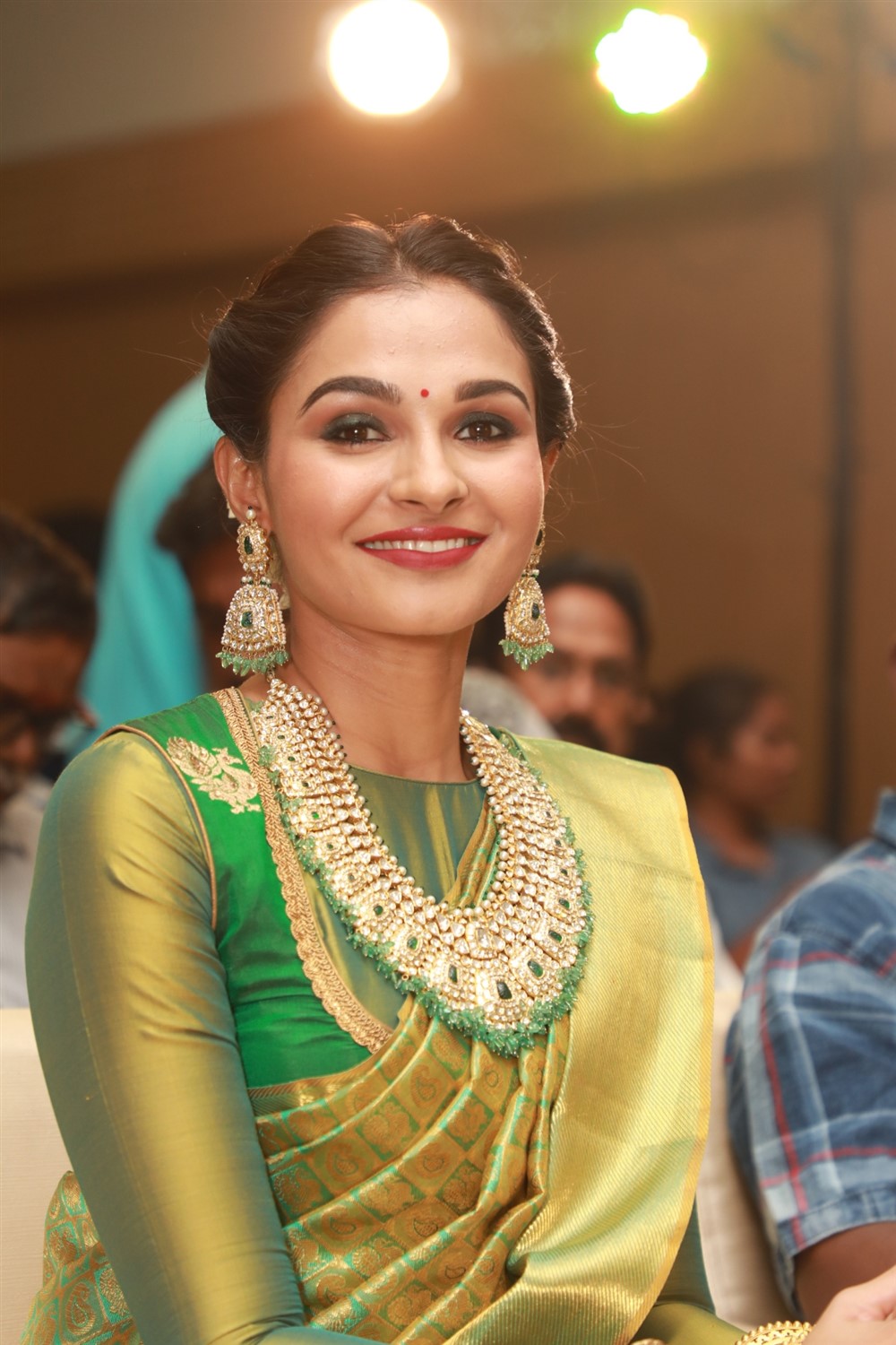 Andrea Jeremiah at Maaligai Movie First Look And Teaser Launch ...