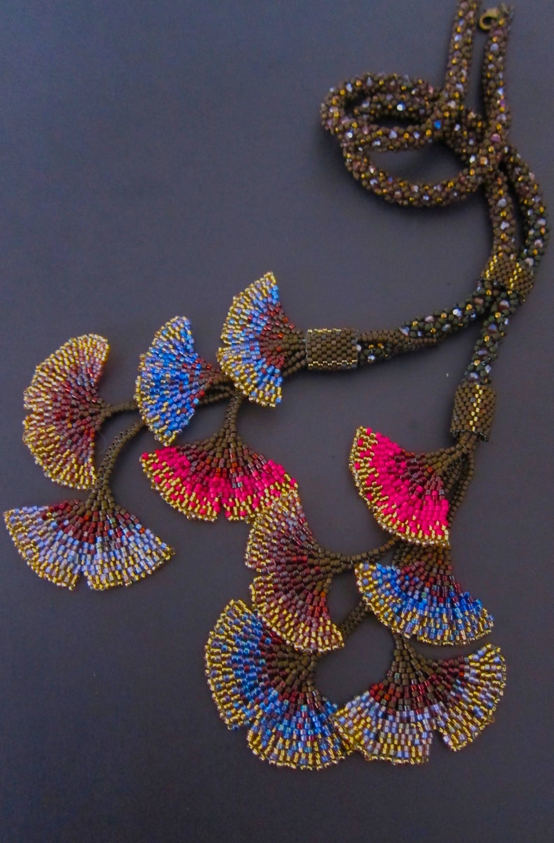Beaded Gingko Leaf Tutorials / The Beading Gem