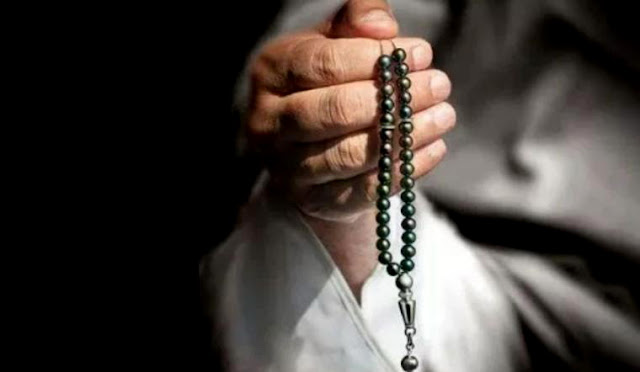 Beda Muslim yang Gemar Bertasbih dan yang tidak Pernah