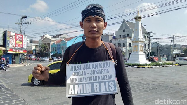 Pemuda Ini Gantikan Nadzar Amien Rais Jalan Kaki Jojga - Jakarta Jika Jokowi Terpilih Sebagai Presiden