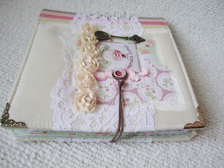 Кому самую большую ложку?=)