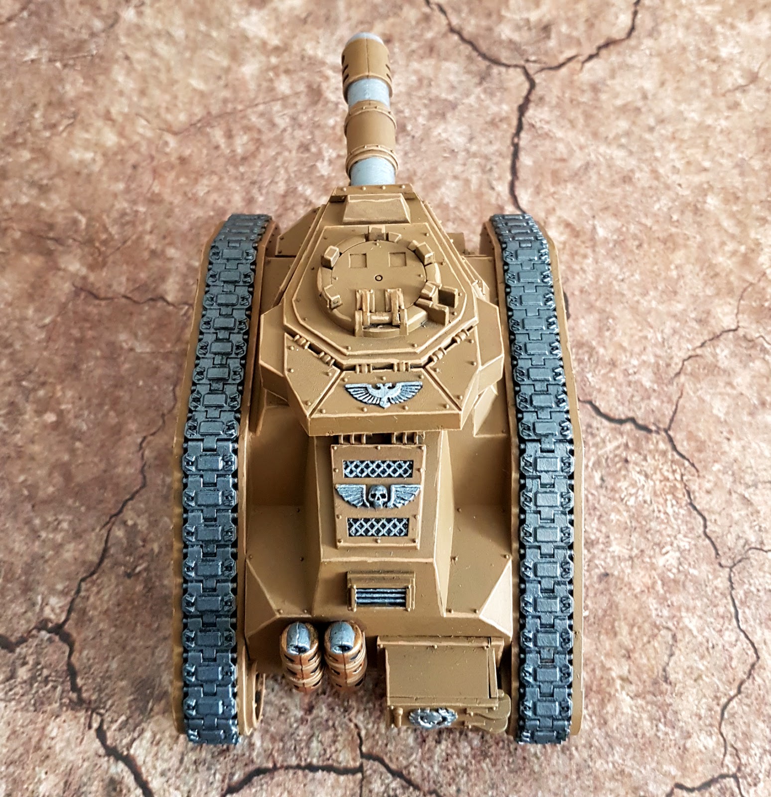 How much does a leman russ battle tank cost stock 8th edition solowera