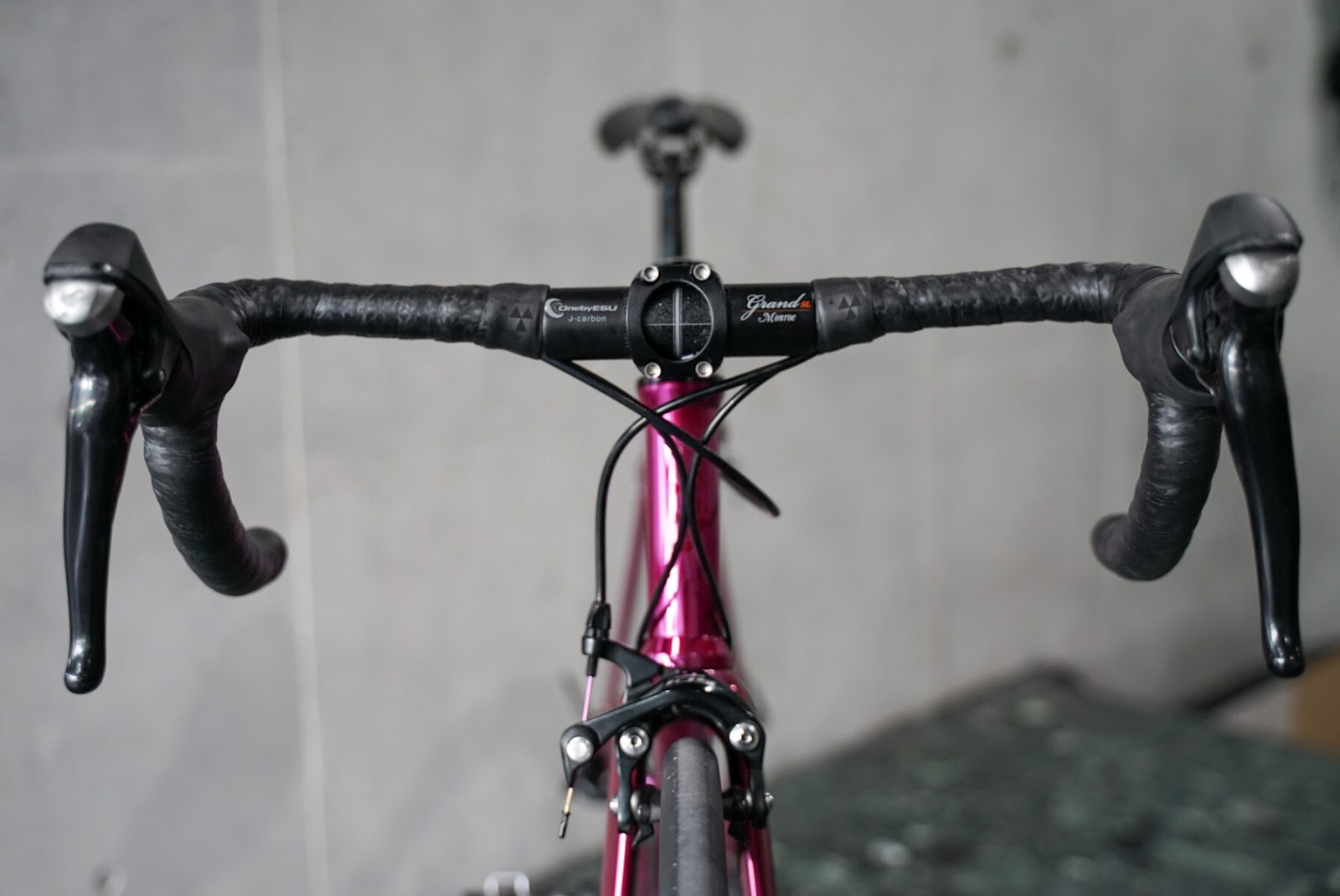 One by ESU(ワンバイエス) グランモンローSL 自転車ハンドル One