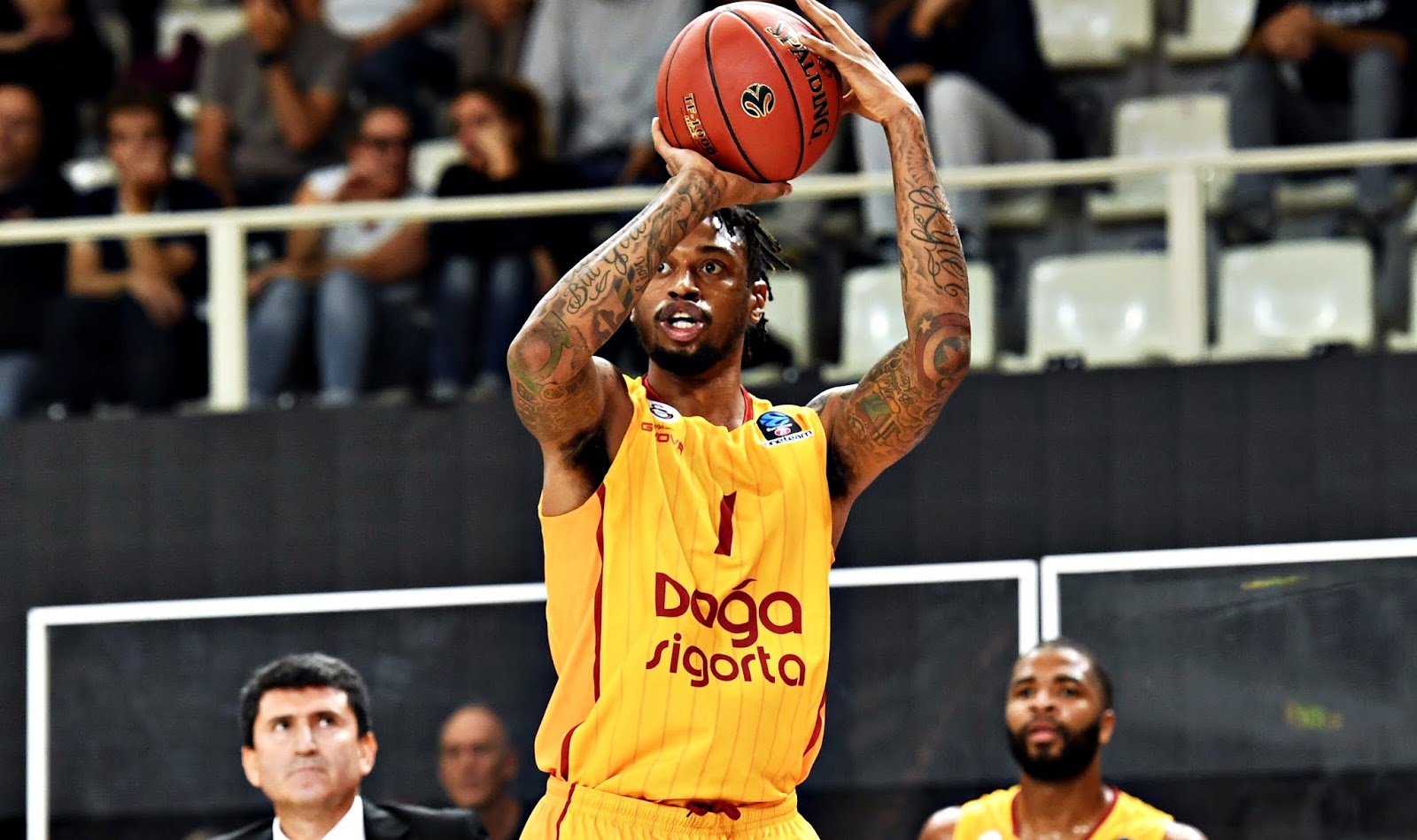 galatasaray doga sigorta nin kadro