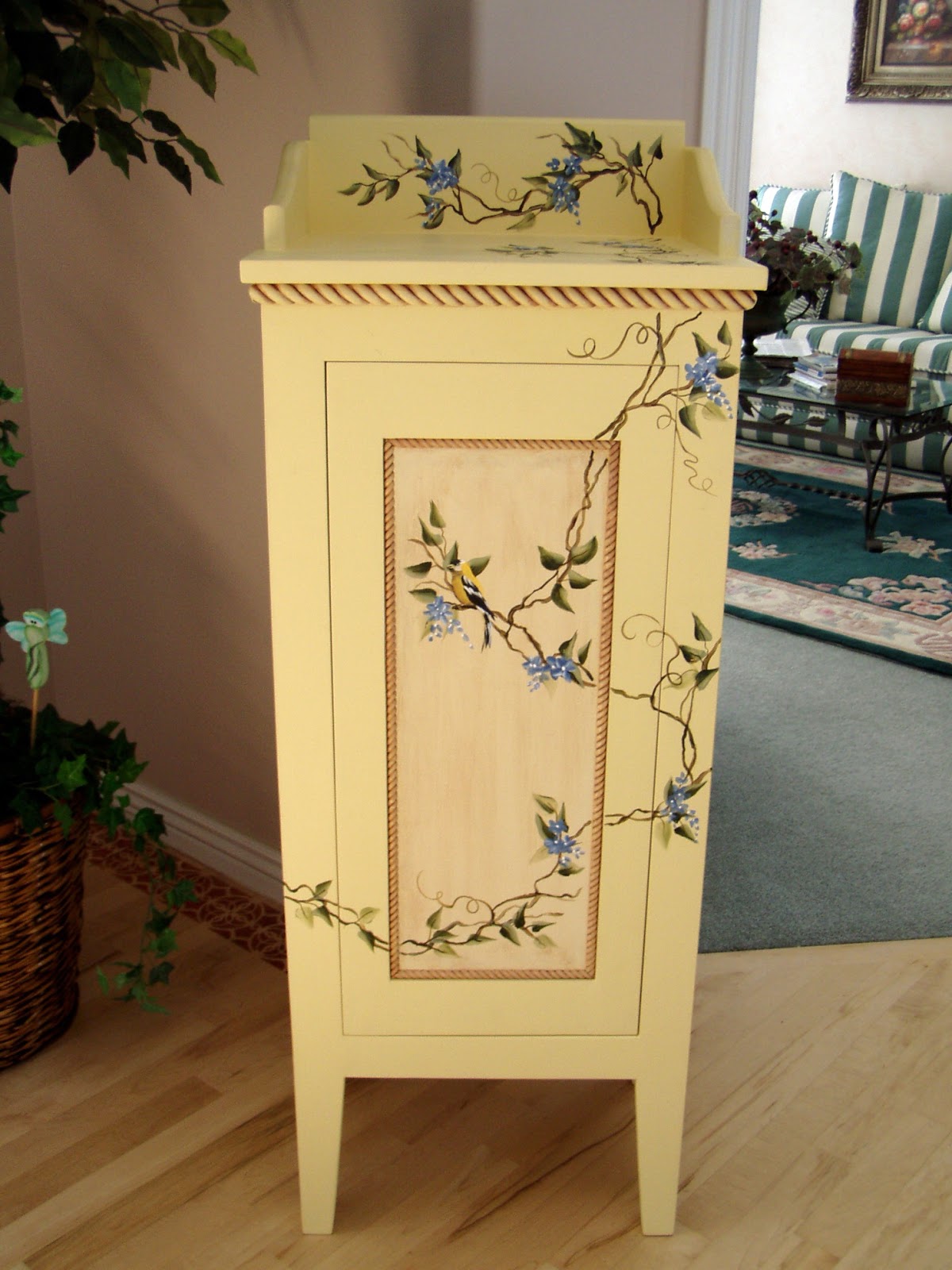 Paula Taylor's Art Hand Painted Furniture