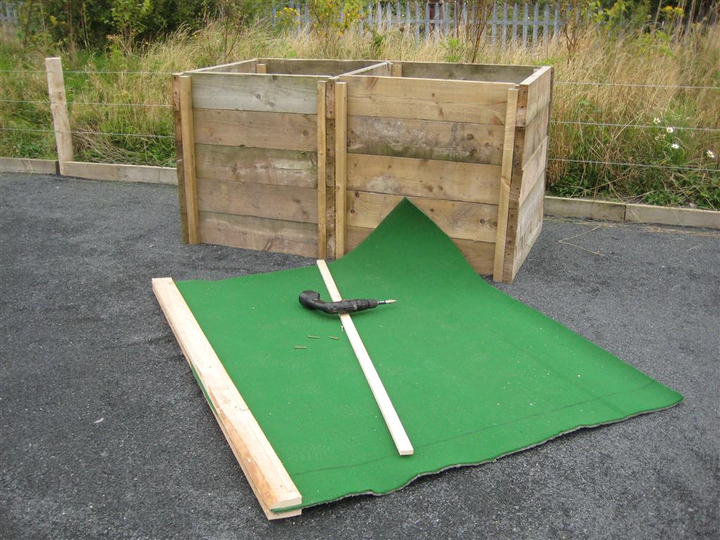 to the Green Heart Dens blog page....... Making covers for our