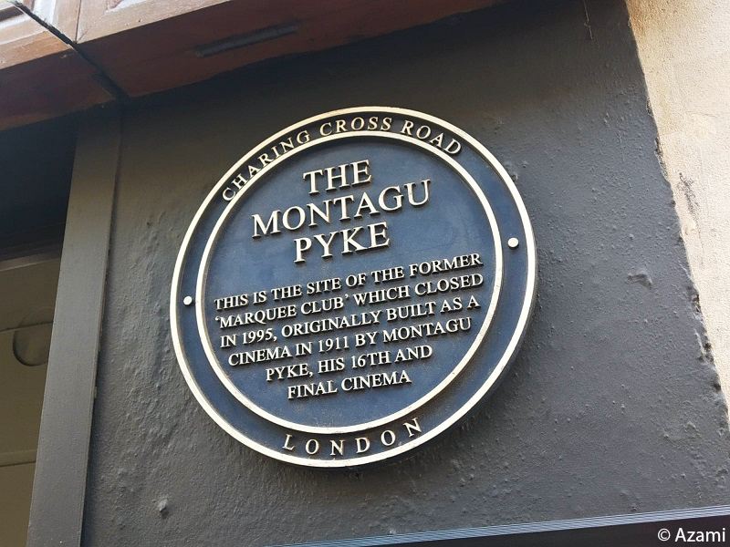 Montagu Pyke Wetherspoon London | Review - Avis - Restaurant Londres Fish & Chips - British Bramley Apple Crumble - Brownie - Travel Restaurant Pub - Best in London - Food & Travel Blogger Paris London Montagu Pyke Wetherspoon London | Review - Avis - Restaurant Londres Fish & Chips - British Bramley Apple Crumble - Brownie - Travel Restaurant Pub - Best in London - Food & Travel Blogger Paris London