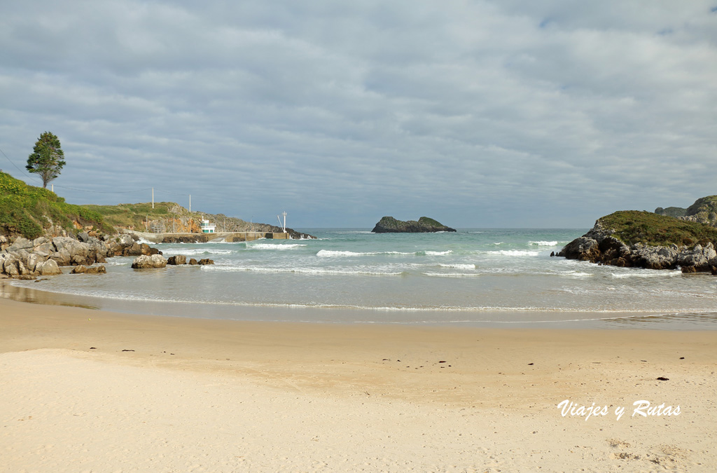 Playa de Palombina, Llanes