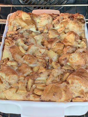 Apple Cinnamon Croissant Bread Pudding