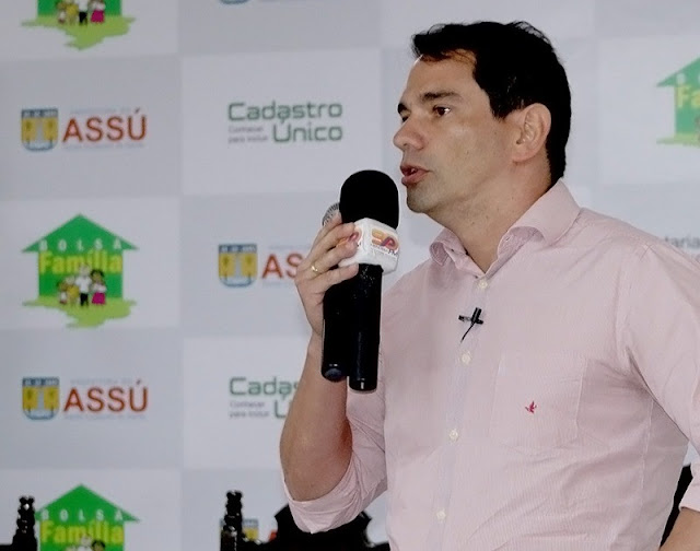 Alex Silva Assú: ASSÚ: Prefeito Gustavo Soares concede entrevista ...