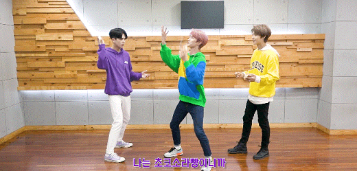 자기들끼리 춤추고 신난 더보이즈 | 인스티즈