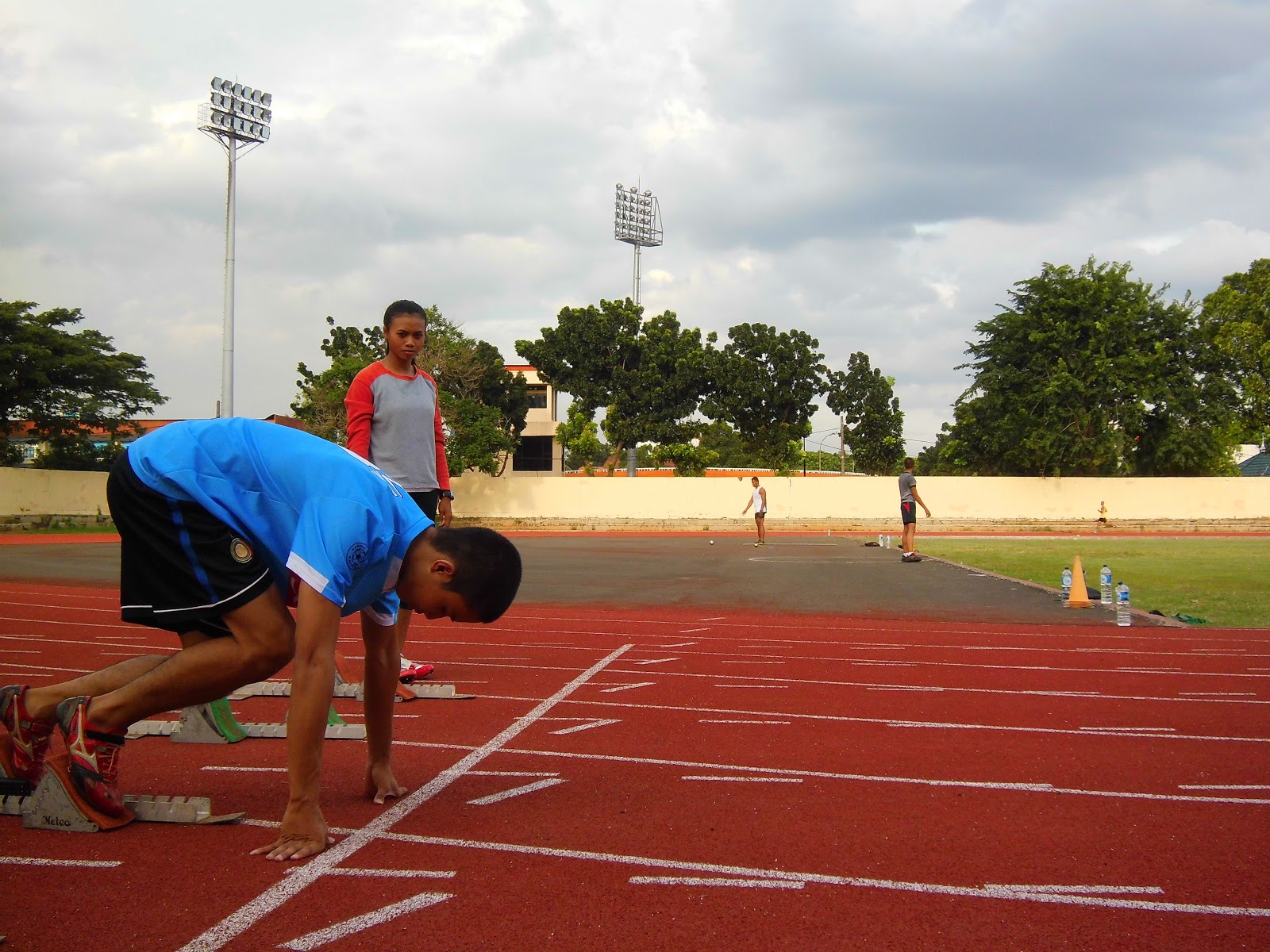 PHYSICAL TRAINING CENTER RACe ( Rawamangun Athletics Center) TEKNIK