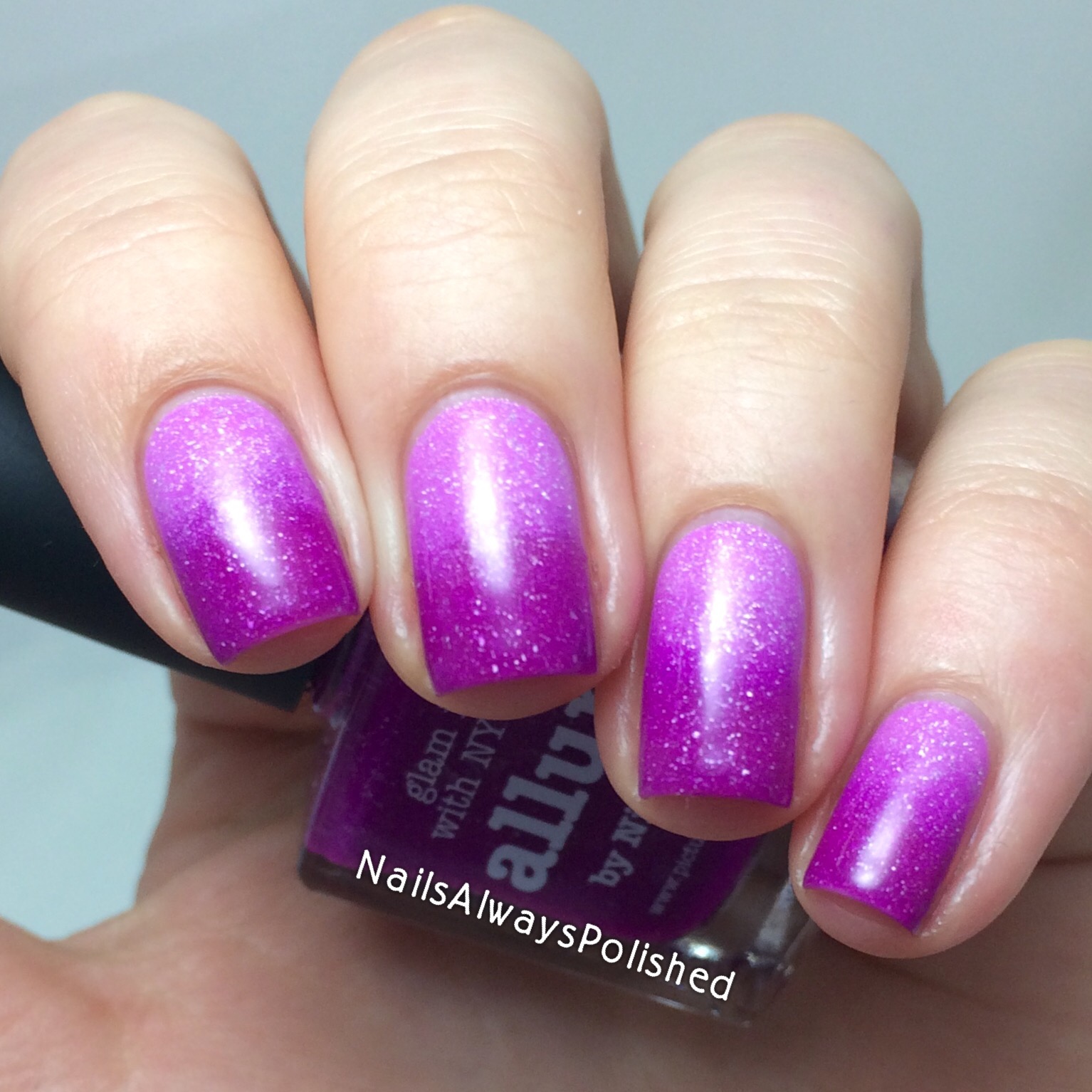 Nails Always Polished Gradient