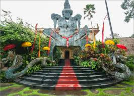 16 Tempat Wisata Yang Paling Menarik  Di Bali - Museun Antonio Blanco