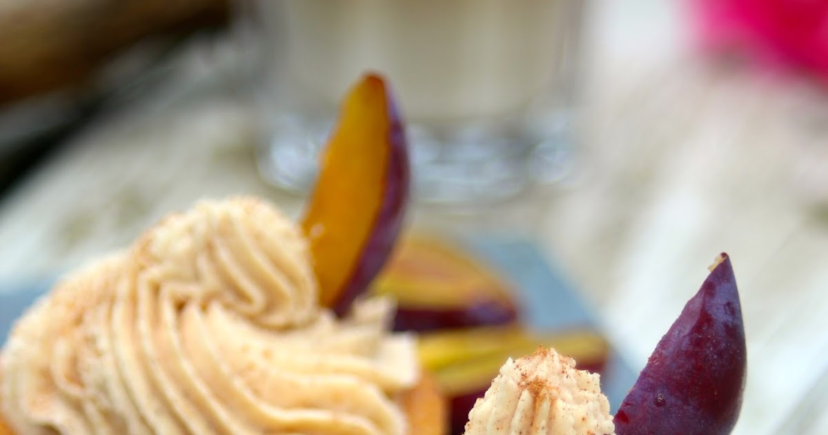 Paulas Frauchen: Pflaumen‑Cupcakes mit Zimt-Frischkäse-Frosting ...