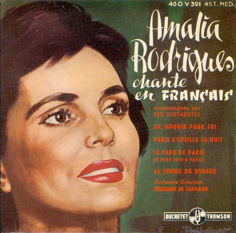 En FLE donnant... AMÁLIA RODRIGUES La maison sur le port