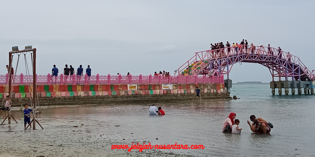 Jembatan Cinta Pulau Tidung - Paket Wisata Pulau Tidung paket wisata private trip pulau tidung 2 hari 1 hari