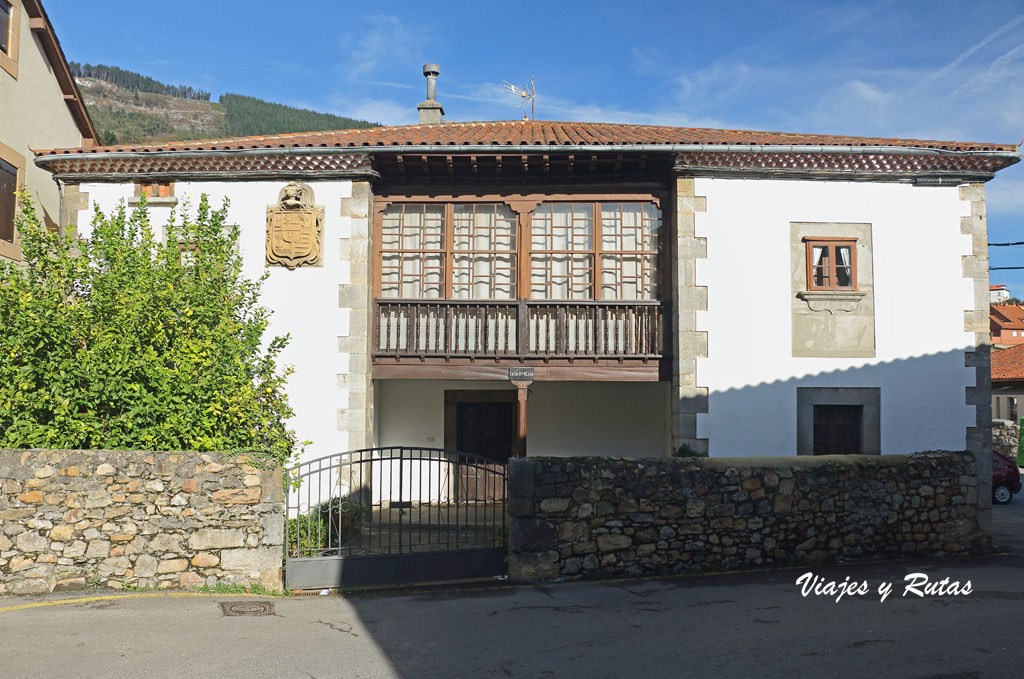 Palacio de Salas, Asturias