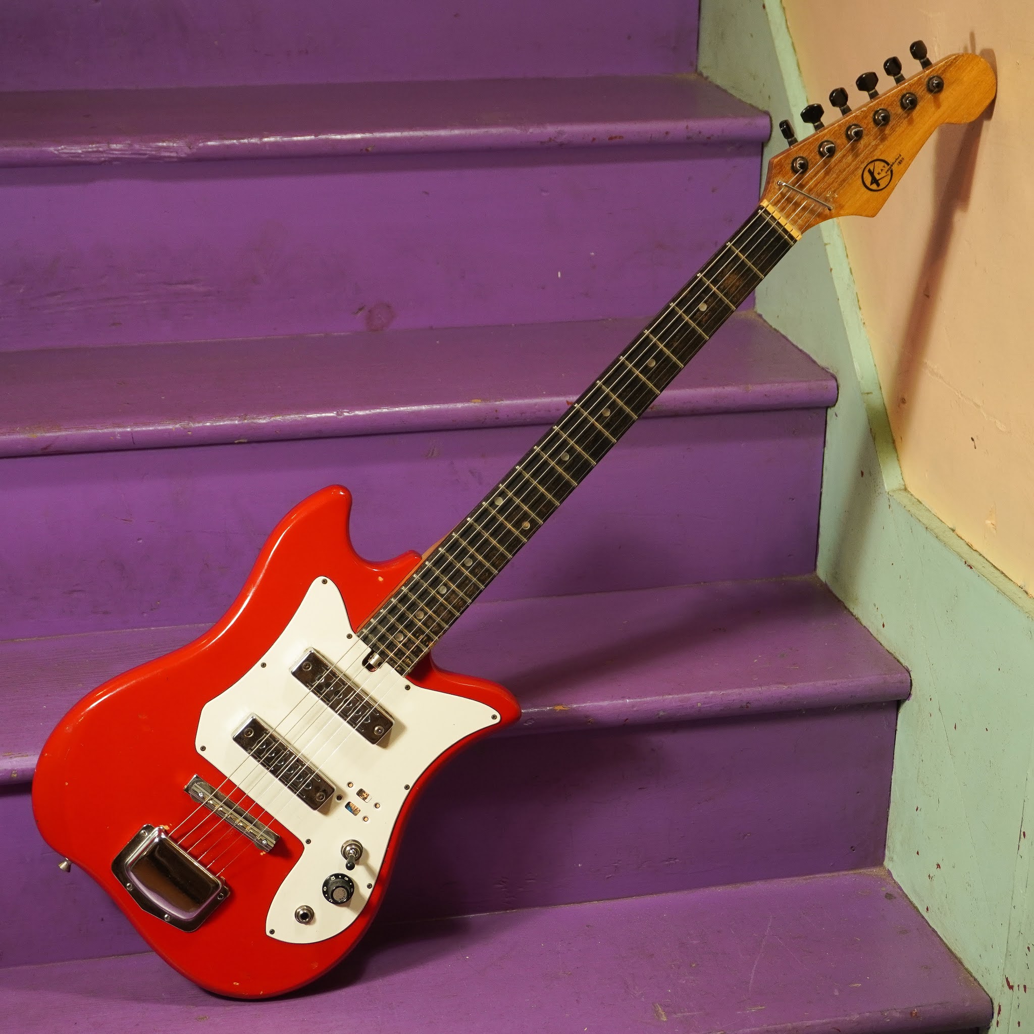 1970s Kay KE-20 (Taiwan-made) electric guitar