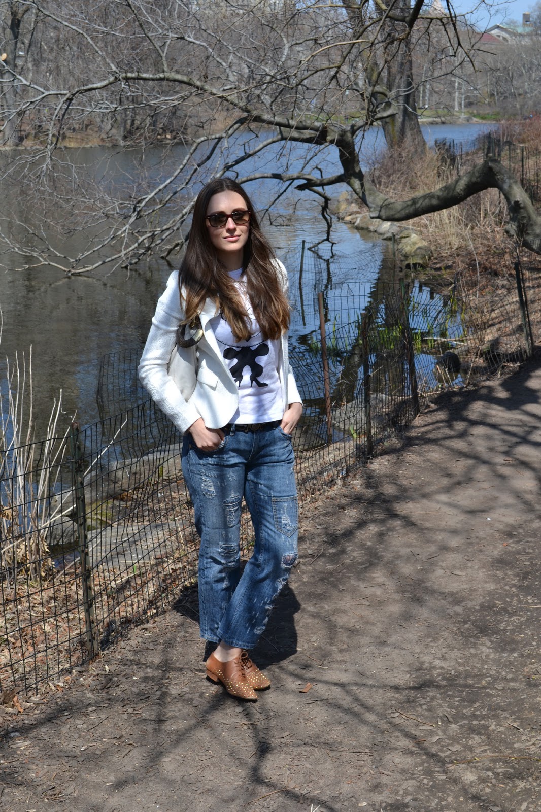 A Night in New York City Boyfriend jeans & whites