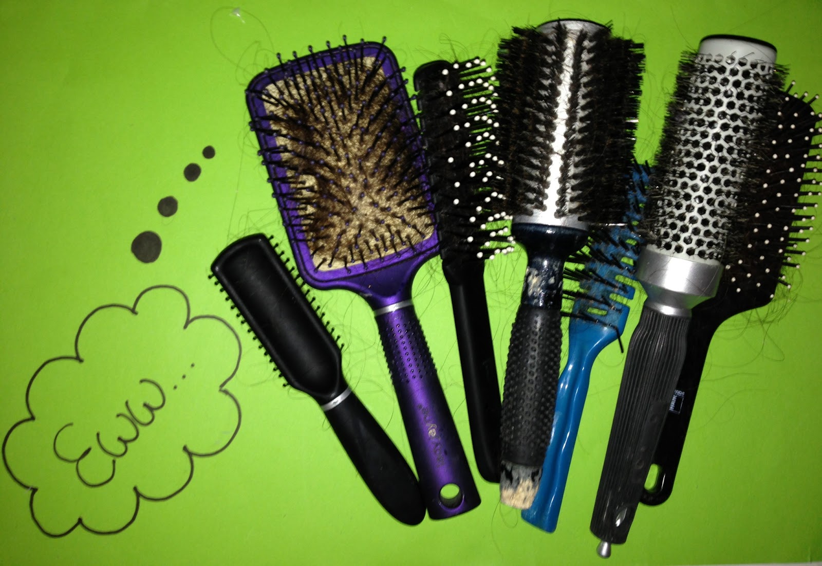 Whole Lotta Sparkle: Do You Clean Your Brushes?