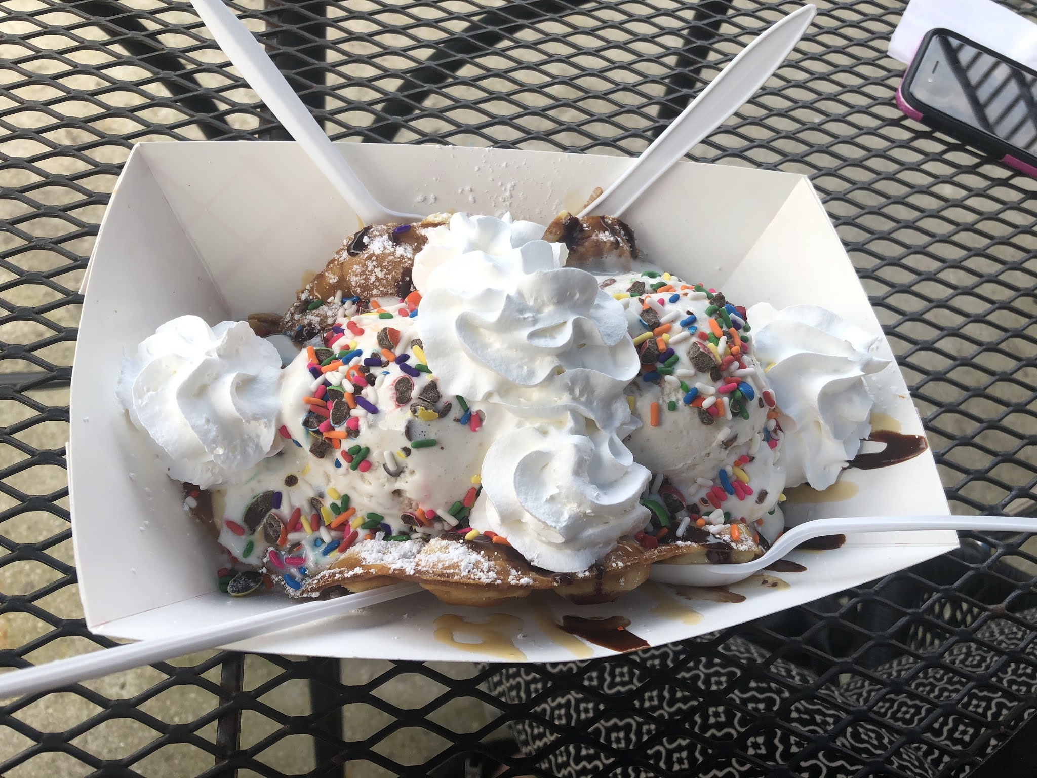 PIG OUT SPOTS Sweet Joy's Ice Cream Bar (Lawrenceville, GA)