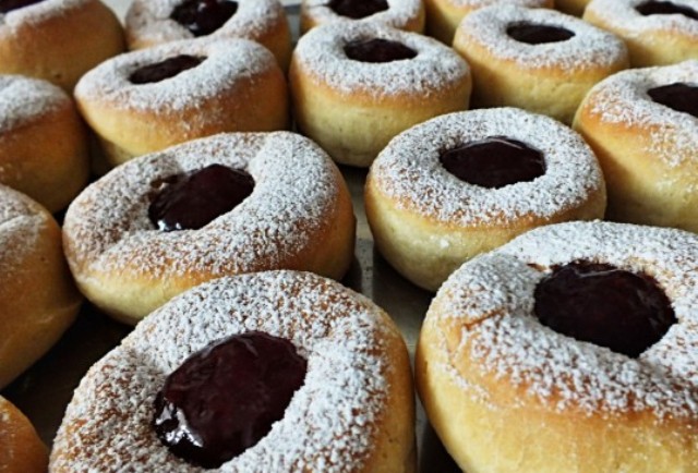 Omas Rezept: Berliner Pfannkuchen aus dem Backofen