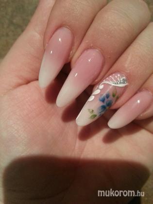 Nails By Alea Babyboomer Nails Modele De Unghii Babyboomer