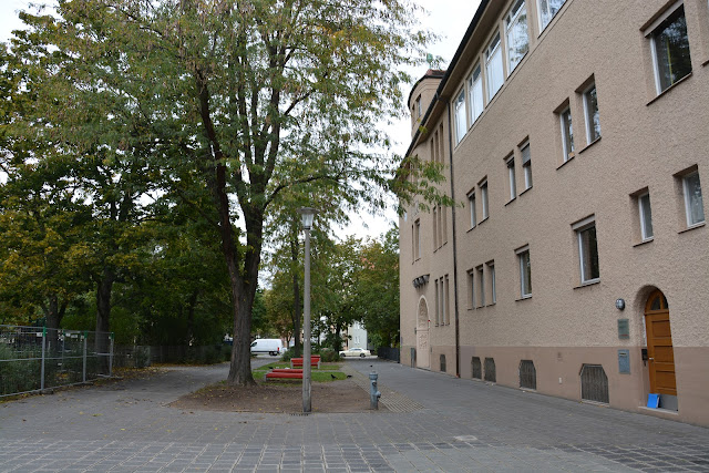 Nürnberginfo: Herschelplatz mit Mittelschule