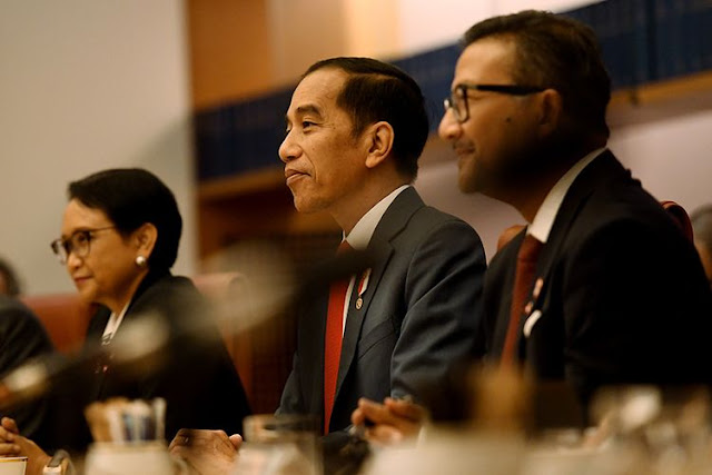Jokowi Wanti-wanti Menteri soal Corona: Sekali Masuk, Akan Ganggu Devisa  