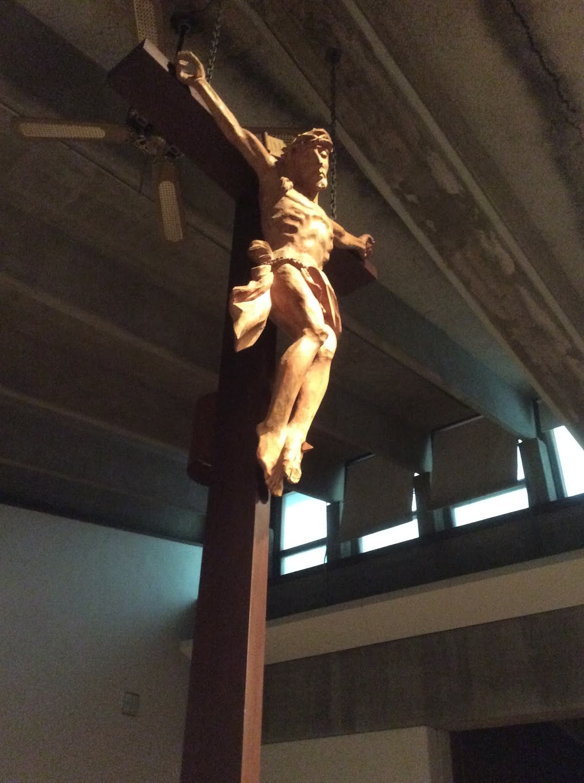 L'abbé Guy Simard nous parle de Maria Valtorta : Jésus et sa nudité sur la Croix IMG_1010