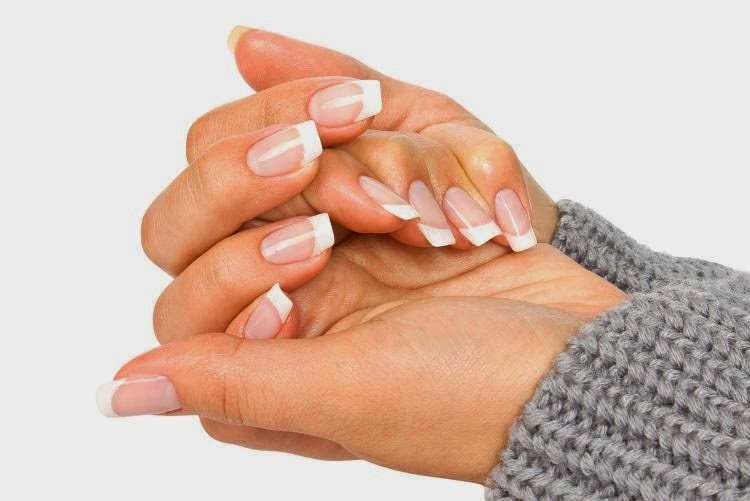 How to Maintain Nails DELICATE