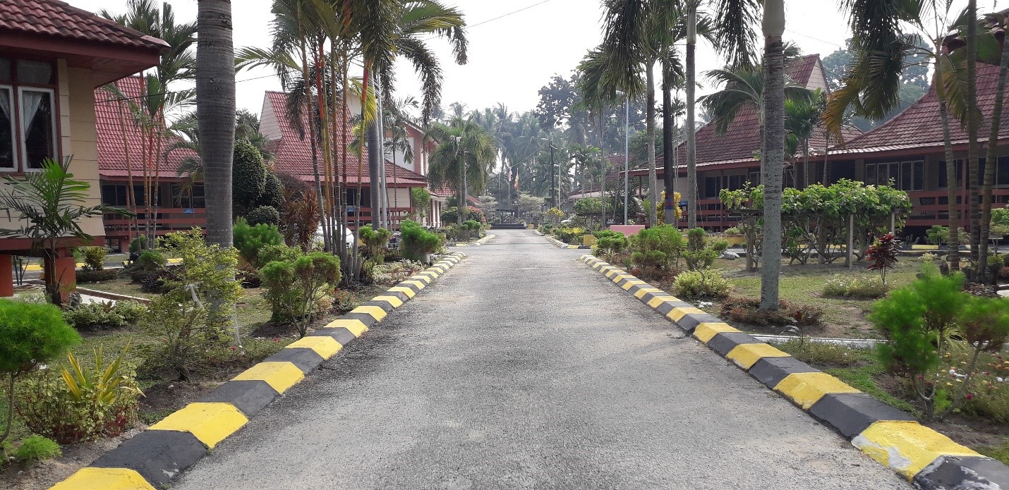 rumah peranginan persekutuan eksekutif morib  Gordon Bell
