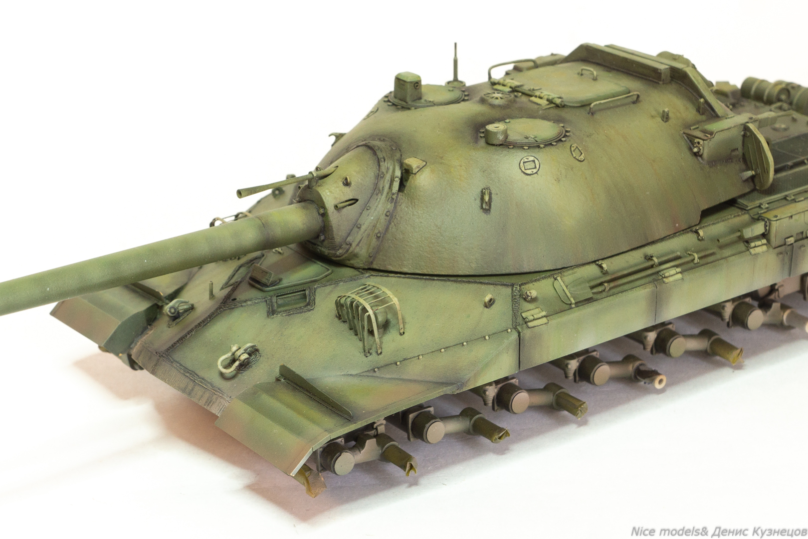 Ис 7 звезда 1 35. Ис 7 сборная модель звезда. Сборная модель танка ис 7. Сборная модель ис 7. Стиль риолит ис7.