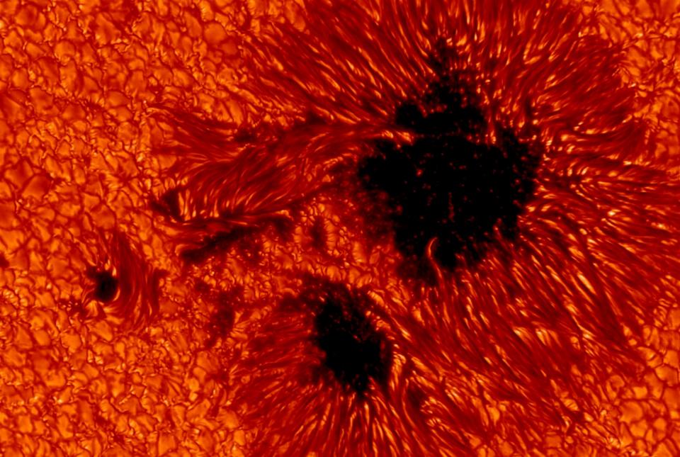 SOL EL CREADOR MANCHAS SOLARES GRANULACIONES..