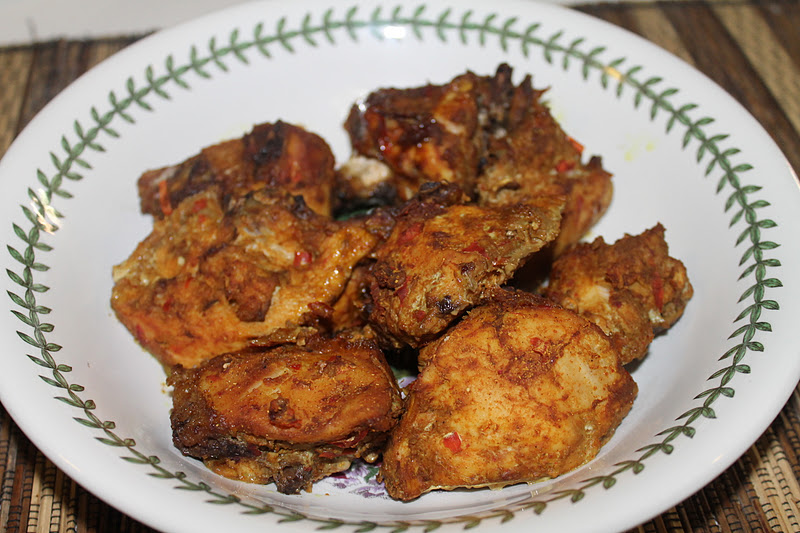 Ayam Panggang Istimewa - Azie Kitchen