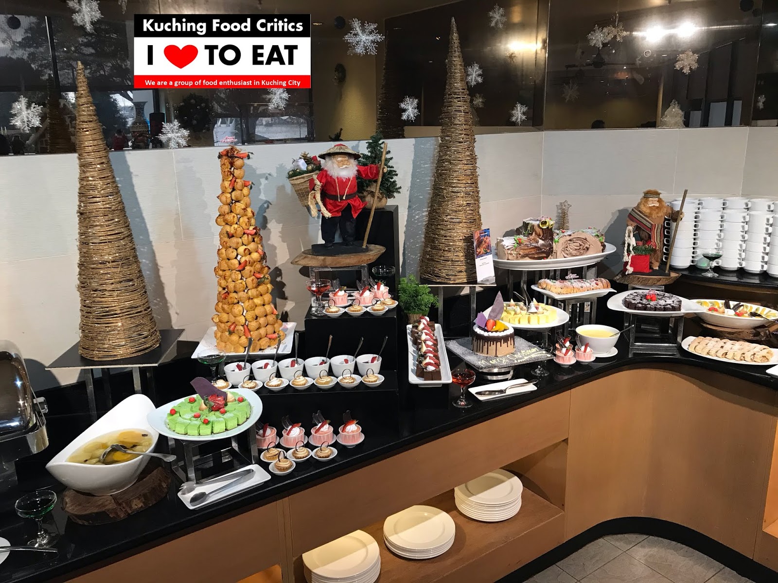 Christmas Buffet Kuching 2024 Delly Moreen