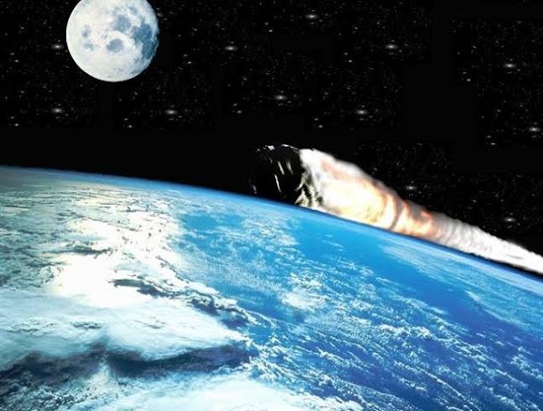 Asteroide pasara entre la luna y la tierra. Asteroide pasara entre la luna y la tierra.