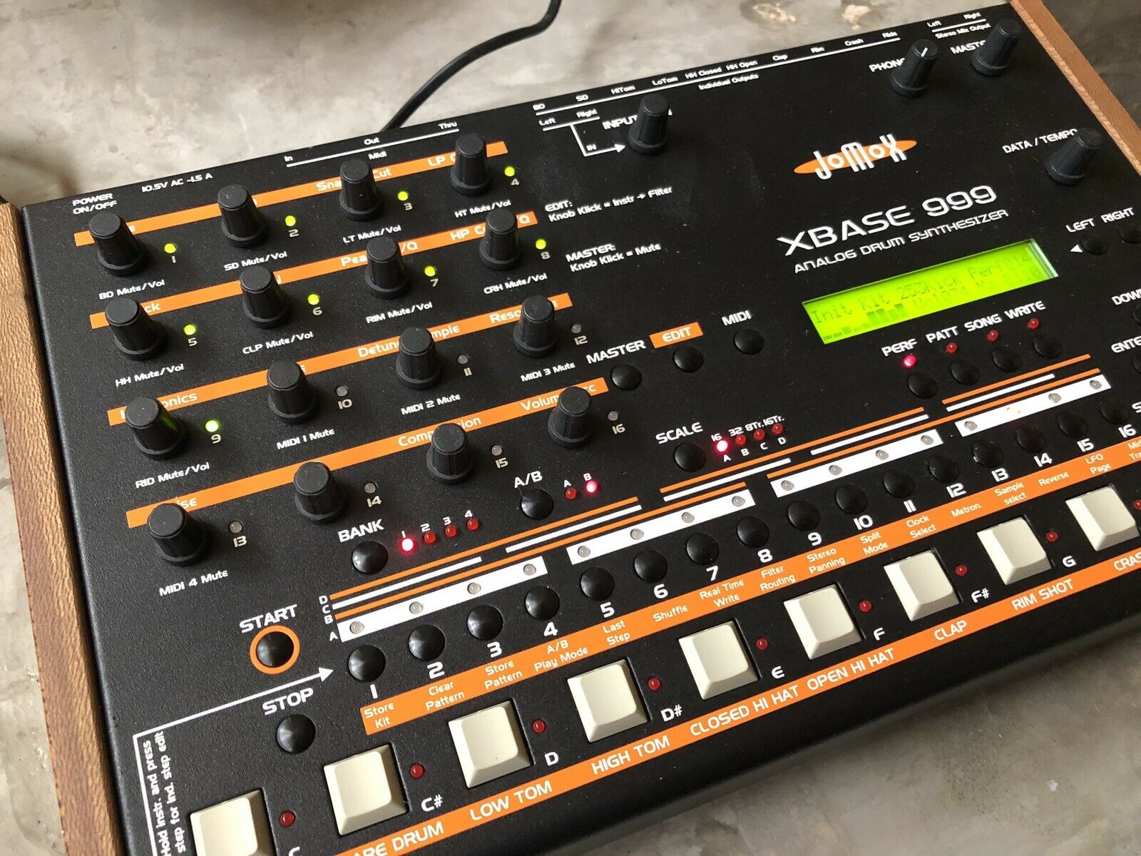 MATRIXSYNTH Jomox XBASE 999 Analog Drum Synthesizer / Drum Machine