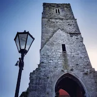 Pictures of Ireland: Red Abbey Tower