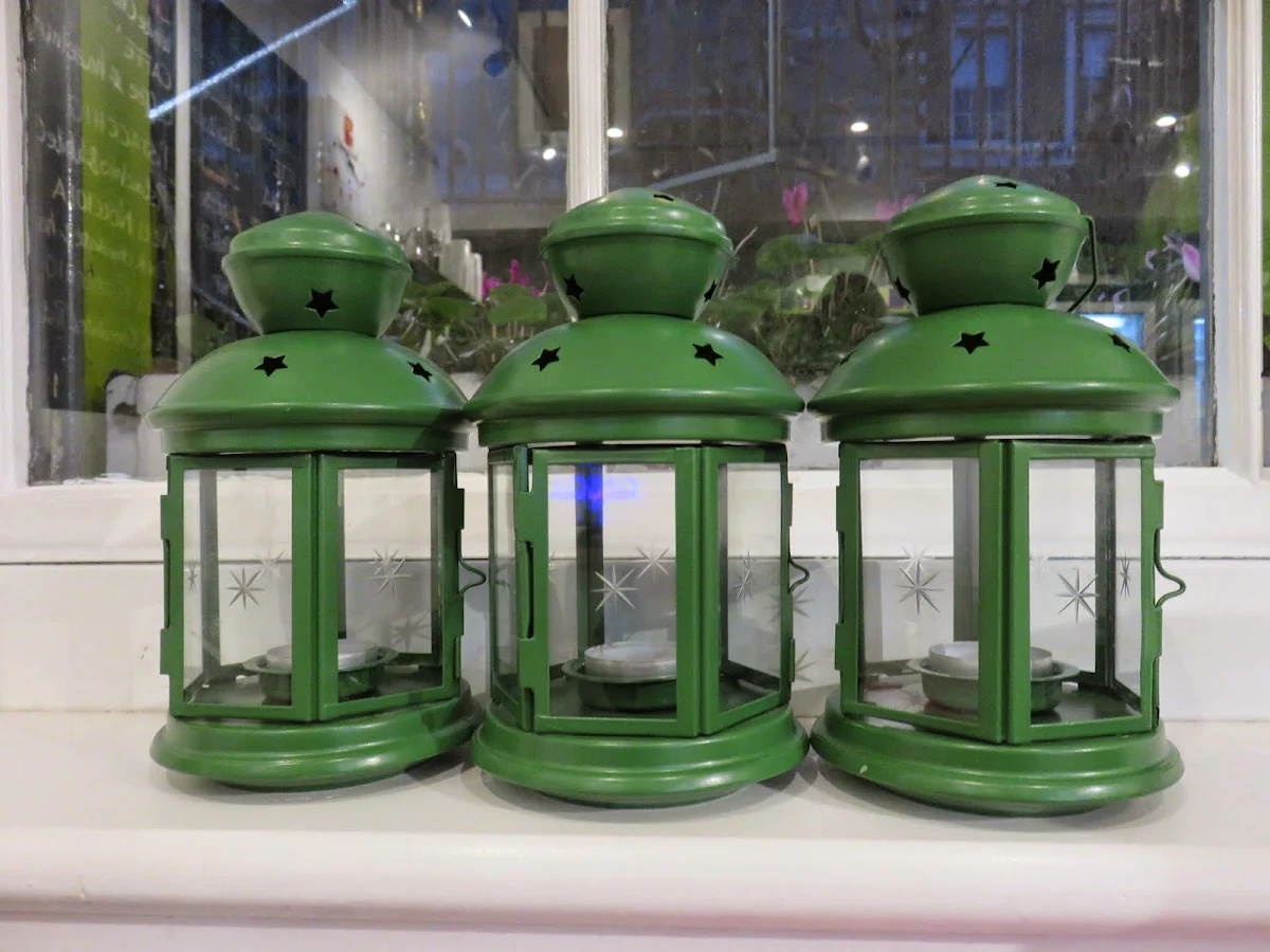 Green lanterns at Sweet Sicily in Dublin