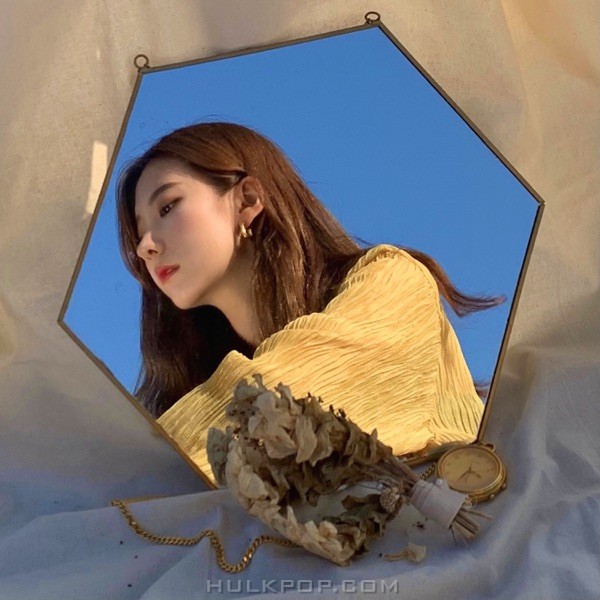 WINee – Clock – Single